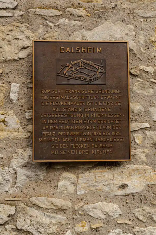 beschilderung fleckenmauer flörsheim dalsheim